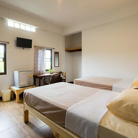Mountain View Guesthousechiangmai เชียงใหม่ ภายนอก รูปภาพ
