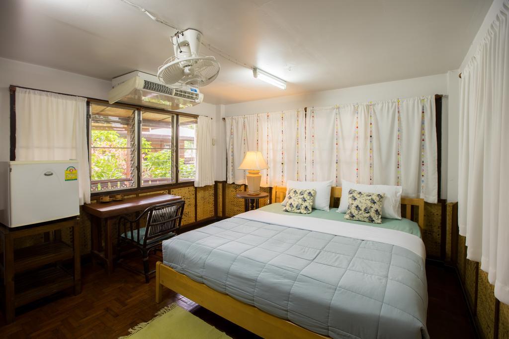 บ้านพัก Mountain View Guesthousechiangmai