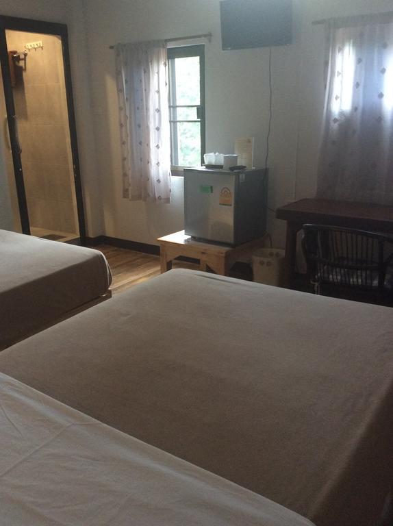 Mountain View Guesthousechiangmai 2*