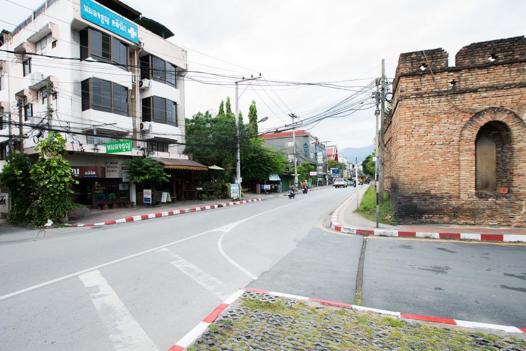 Mountain View Guesthousechiangmai 2* เชียงใหม่