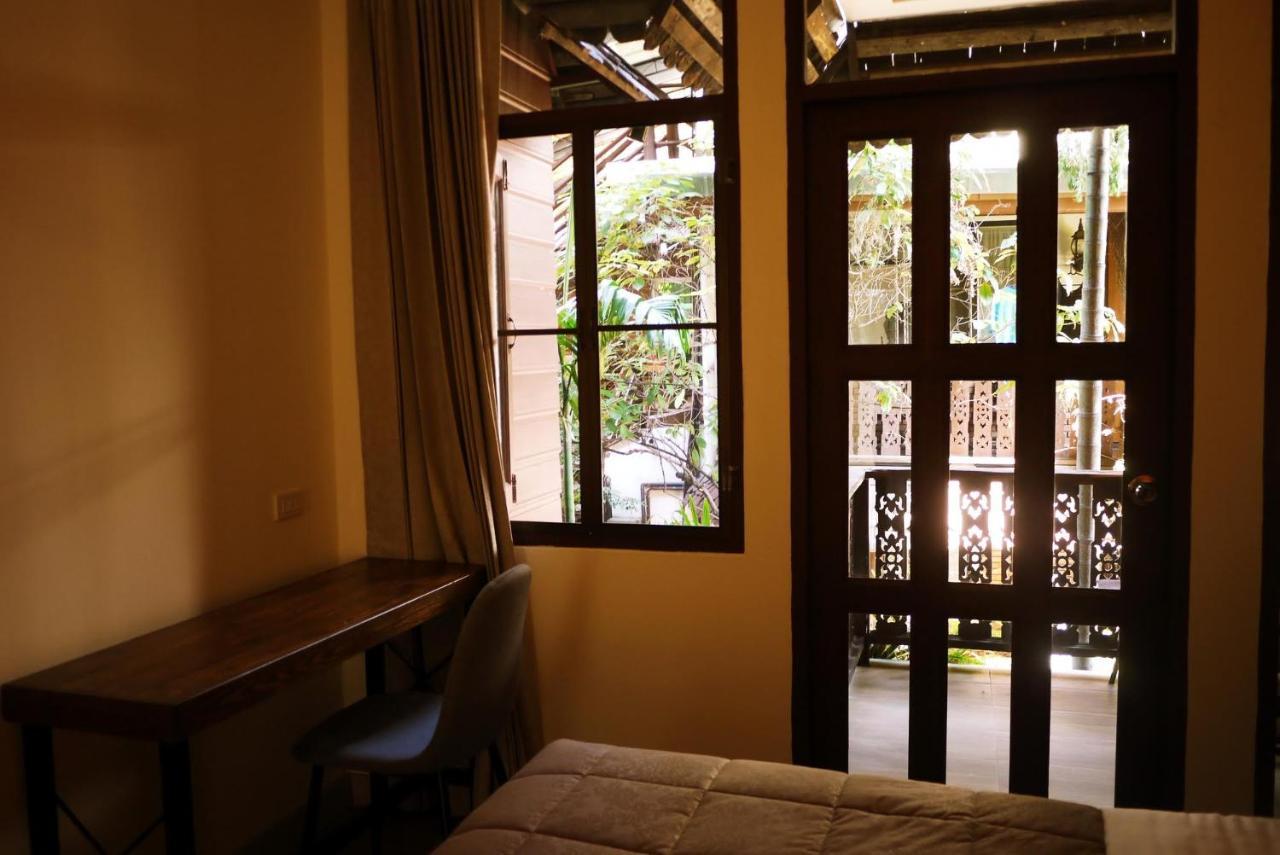 Mountain View Guesthousechiangmai